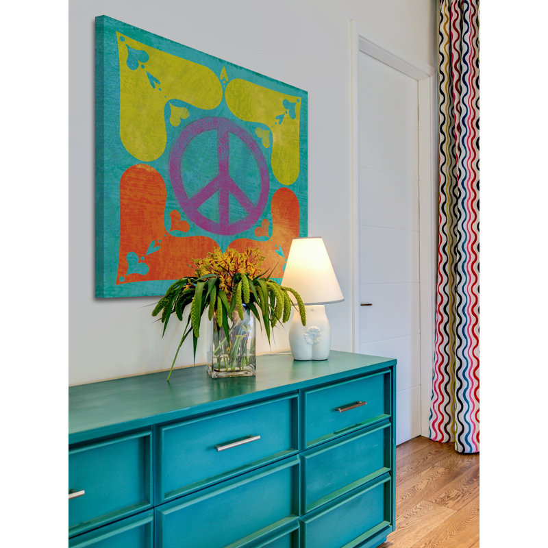 Charming Eclectic and Hip Peace Sign Wall Decorations | Home Wall Art Decor
